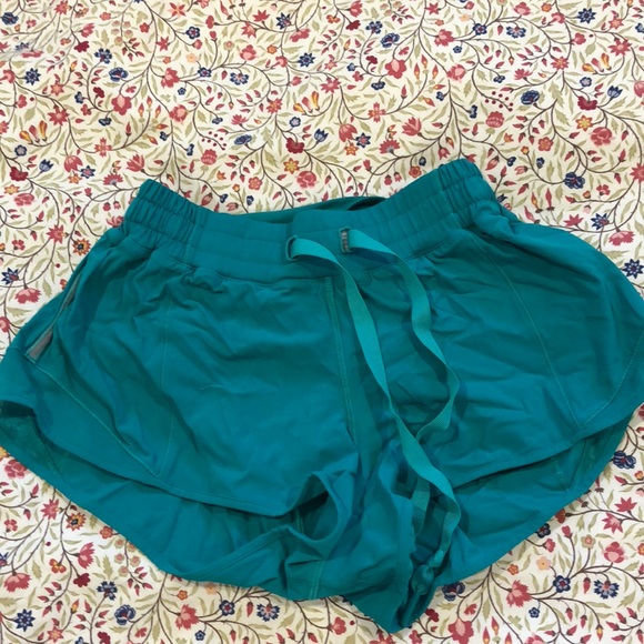 lululemon athletica Pants - Teal hotty hot lululemon shorts!